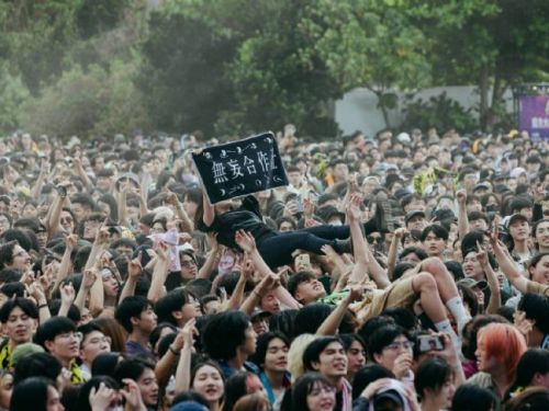 四月就是要到墾丁追音樂 台灣祭首日數萬人嗨翻